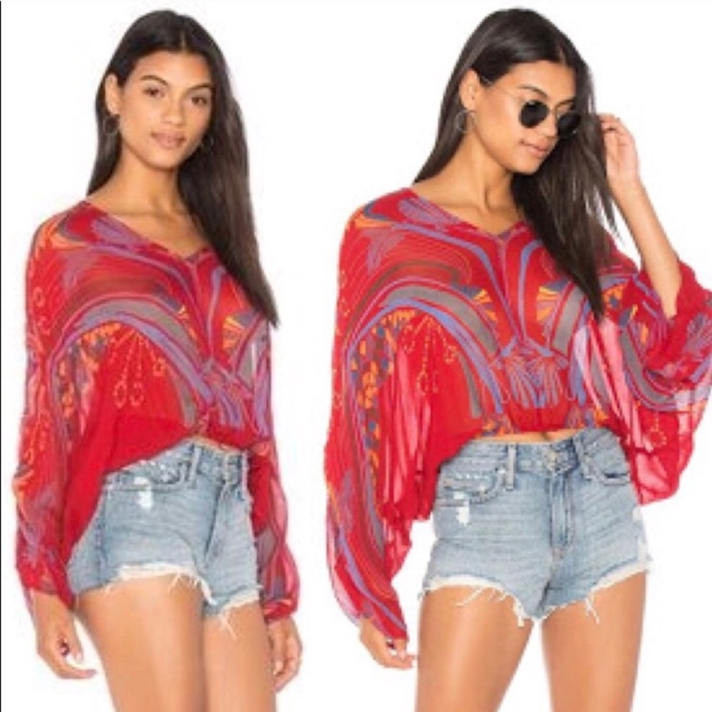 Free People Beneath the Sea Top